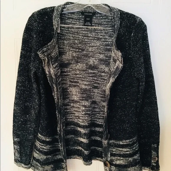 Cardigan - Picture 4 of 6